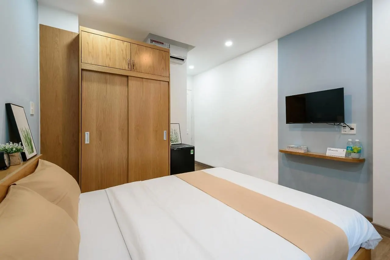 Cozrum Homes - Graceful Corner Ho Chi Minh City 0*,